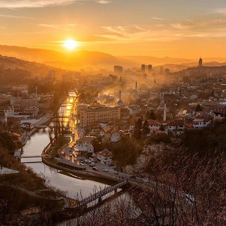 Sun Garden Sarajevo Aparthotel ภายนอก รูปภาพ