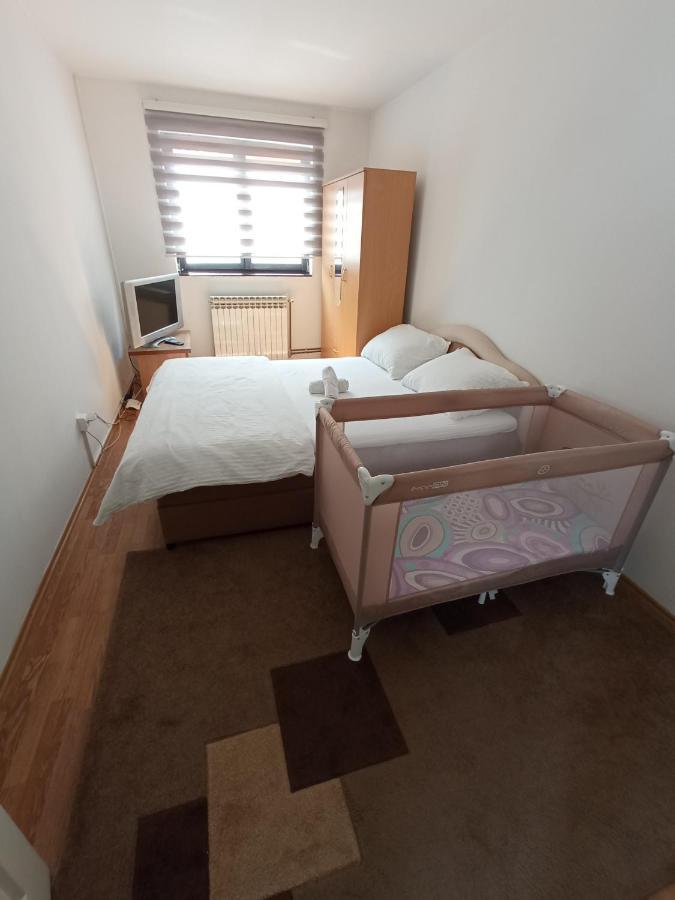 Sun Garden Sarajevo Aparthotel ภายนอก รูปภาพ