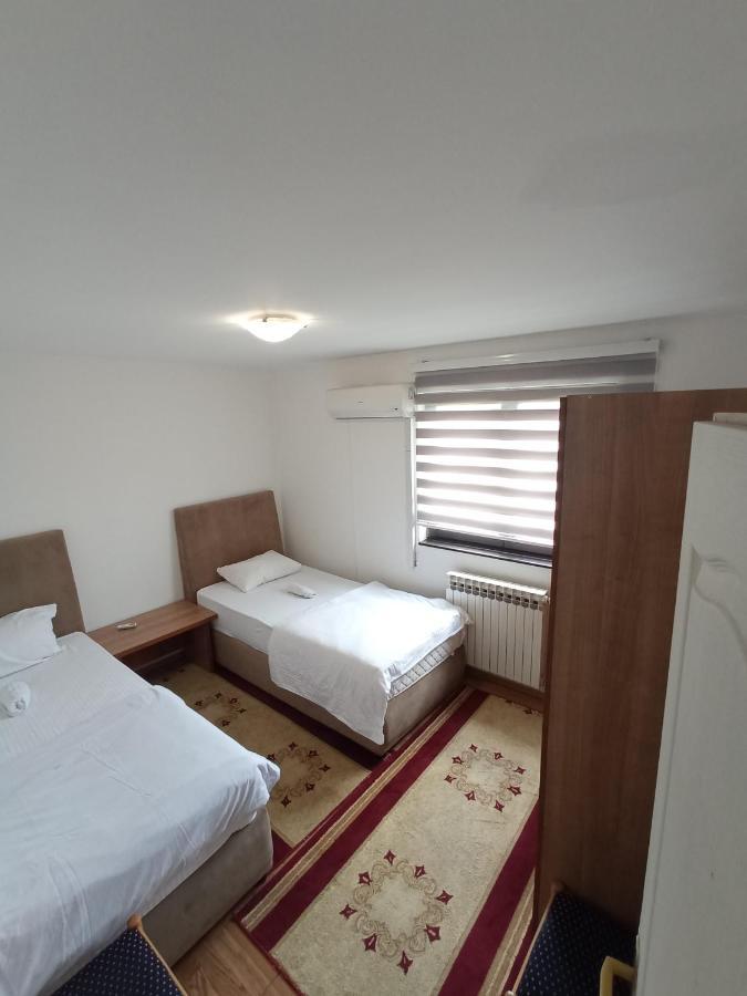 Sun Garden Sarajevo Aparthotel ภายนอก รูปภาพ