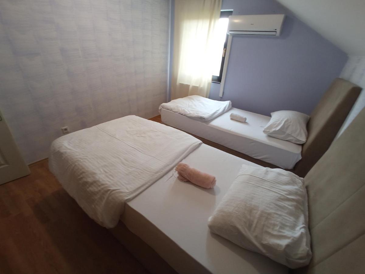 Sun Garden Sarajevo Aparthotel ภายนอก รูปภาพ