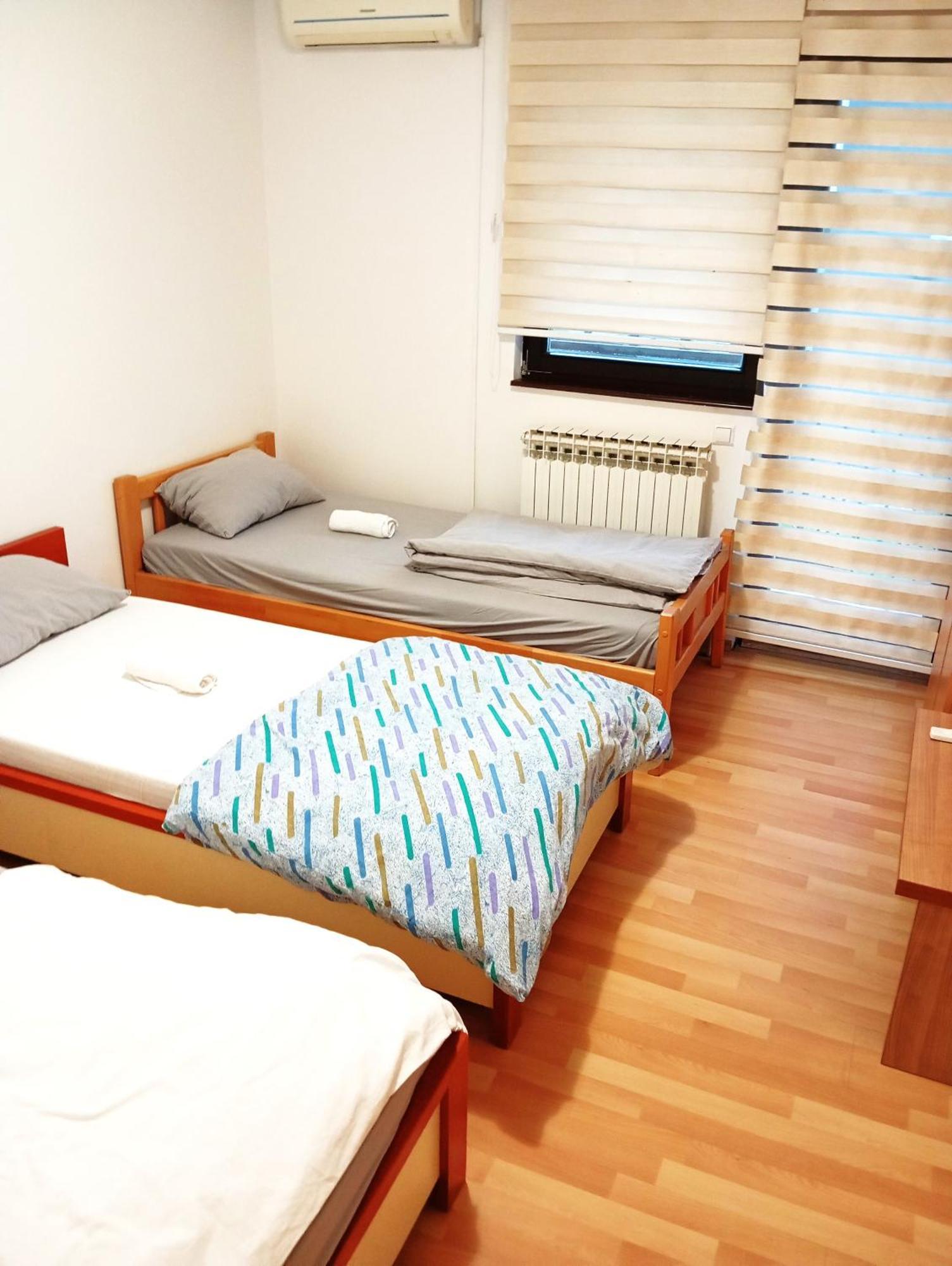 Sun Garden Sarajevo Aparthotel ภายนอก รูปภาพ