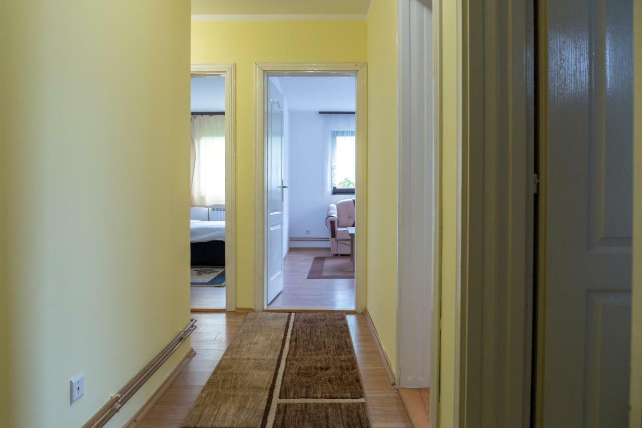 Sun Garden Sarajevo Aparthotel ภายนอก รูปภาพ