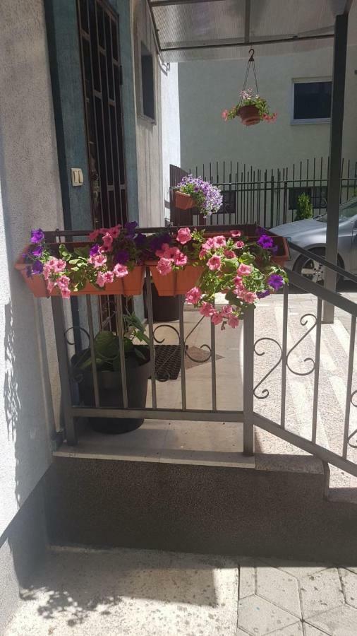 Sun Garden Sarajevo Aparthotel ภายนอก รูปภาพ